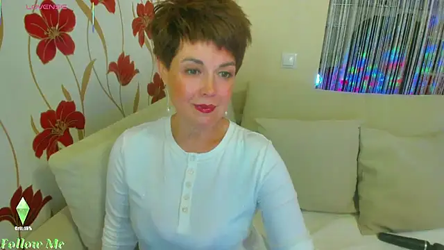 JennAlison online show from 02/15/26, 01:31
