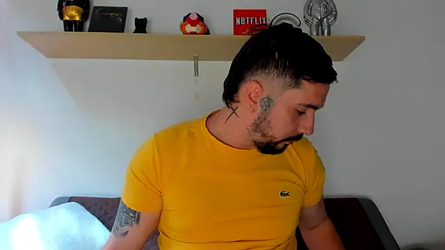 camilo restrepo21 online show from 01/14/25, 06:38