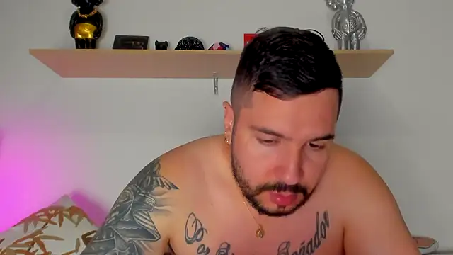 camilo restrepo21 online show from 09/17/25, 11:39