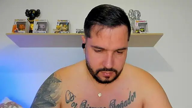 camilo restrepo21 online show from 05/23/26, 11:53
