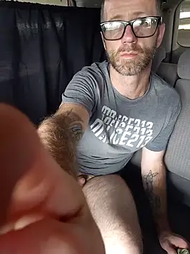 Snapshot of Cooking_Cristal chatting on 10/23/25, 05:23 Cooking Cristal online show from 10/23/25, 05:23