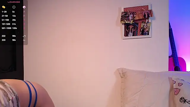 lailypink online show from 11/20/25, 09:47