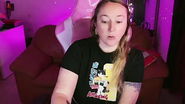 kisicaxx online show from 01/19/25, 04:57