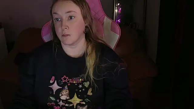 kisicaxx online show from 01/21/25, 07:17