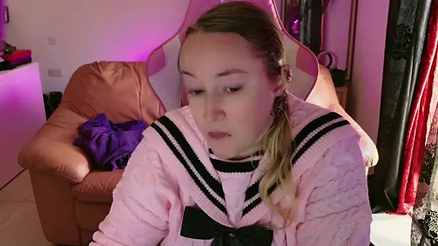 kisicaxx online show from 01/24/25, 11:37