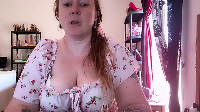 kisicaxx online show from 06/24/26, 09:52