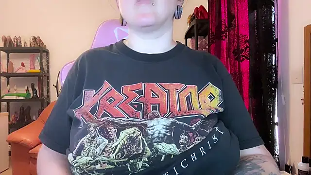 kisicaxx online show from 07/02/26, 09:15