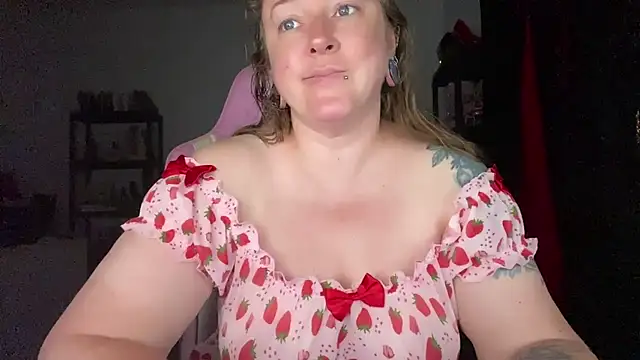kisicaxx online show from 07/10/26, 03:44