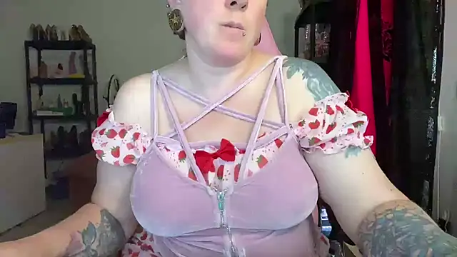 kisicaxx online show from 07/10/26, 05:26