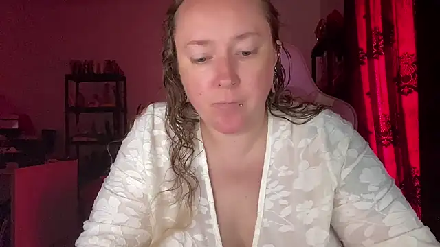 kisicaxx online show from 07/21/26, 09:00