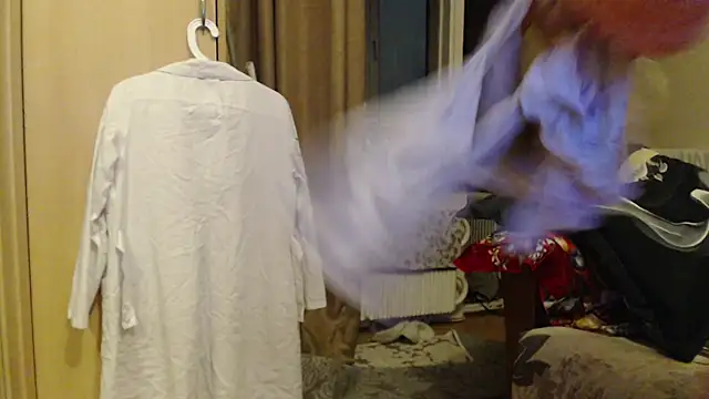 larawet online show from 12/01/24, 07:36