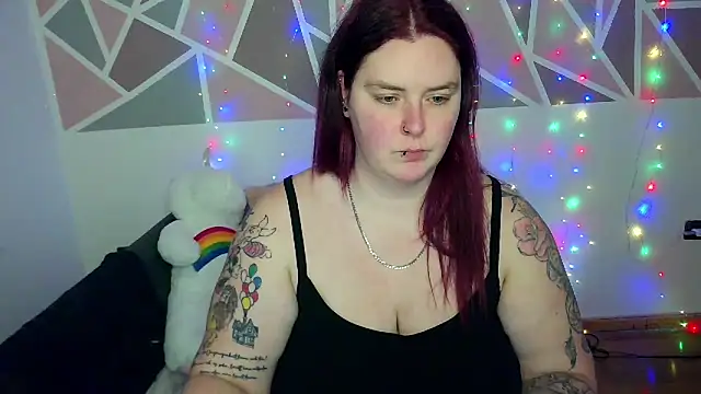 JoyceKyra91 online show from 01/26/25, 05:02