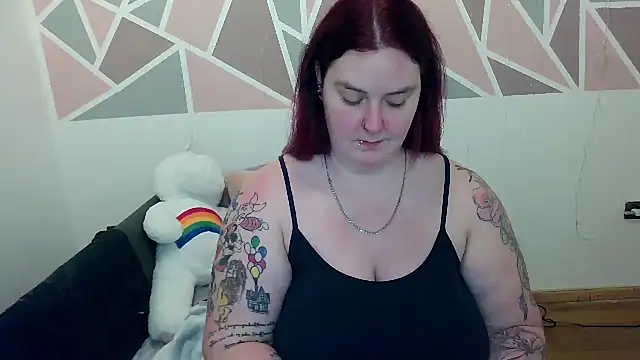 JoyceKyra91 online show from 02/01/25, 09:08