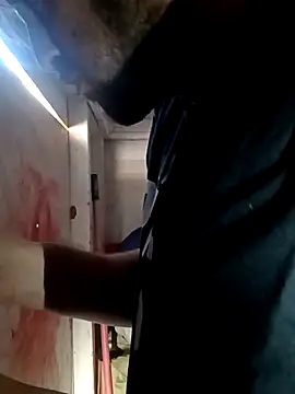 N8daMac online show from 09/24/25, 03:04