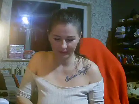 Valerivv online show from 05/18/26, 08:03
