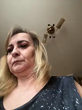 Irina2909xh online show from 01/13/25, 08:05