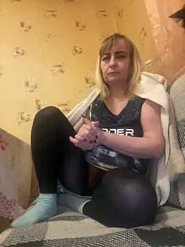 Irina2909xh online show from 02/04/25, 09:10