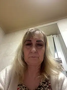 Irina2909xh online show from 02/16/25, 04:32