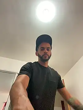 Moodxxx00 online show from 02/28/25, 05:59