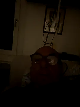 Snapshot of curcuro chatting on 11/02/25, 06:43 curcuro online show from 11/02/25, 06:43