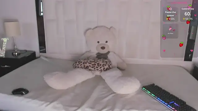 valentina fi online show from 09/23/25, 12:41