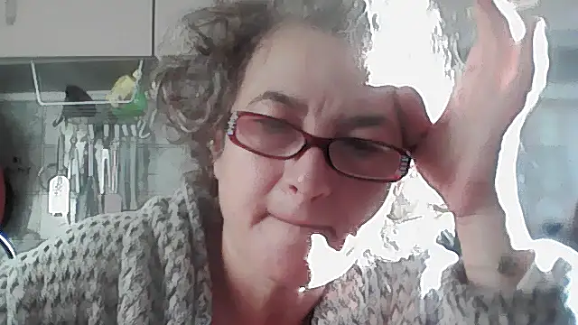 Snapshot of Sunnylarrah chatting on 09/22/25, 04:58 Sunnylarrah online show from 09/22/25, 04:58