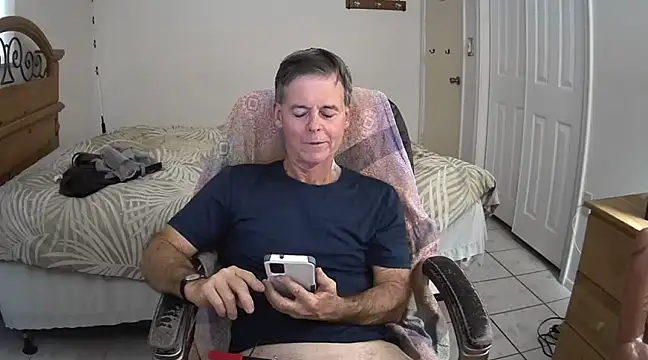 nakeedcowboi65 online show from 12/10/24, 04:38