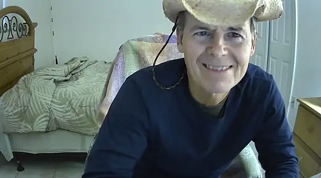 nakeedcowboi65 online show from 01/22/25, 10:05