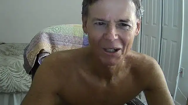 nakeedcowboi65 online show from 10/24/25, 08:44