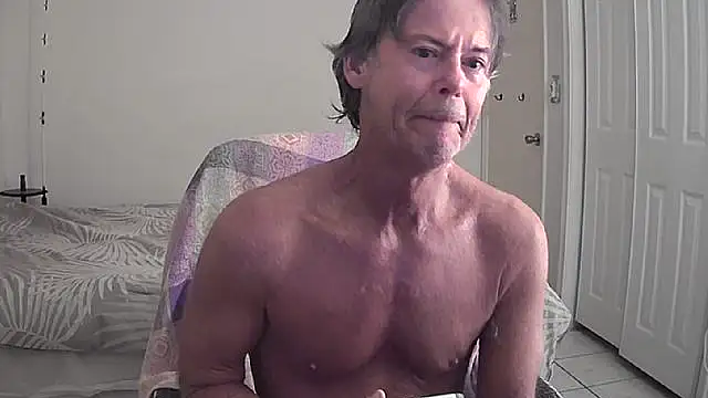 nakeedcowboi65 online show from 03/18/26, 08:28
