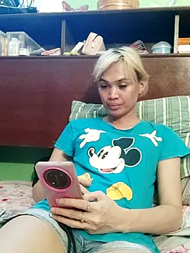 QueenSoreal online show from 07/21/26, 06:05