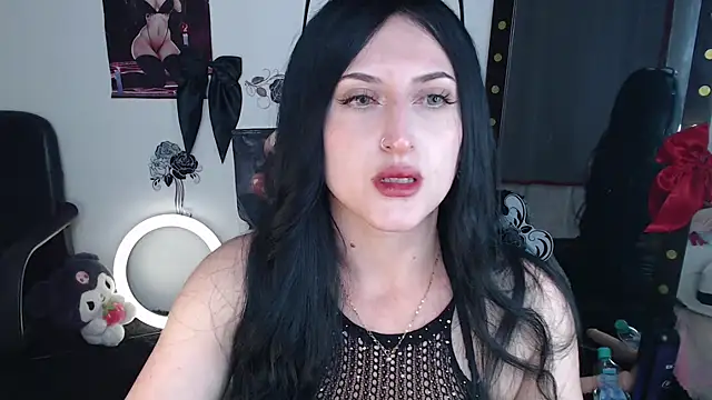 Snapshot of Evelyn_Sheeran chatting on 03/13/26, 03:35 Evelyn Sheeran online show from 03/13/26, 03:35