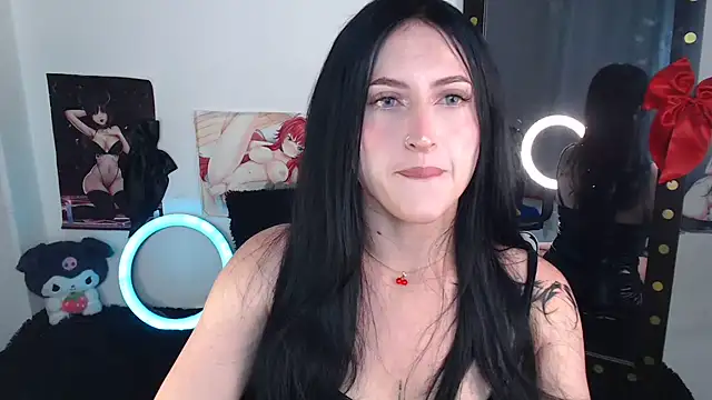 Snapshot of Evelyn_Sheeran chatting on 06/11/26, 03:04 Evelyn Sheeran online show from 06/11/26, 03:04