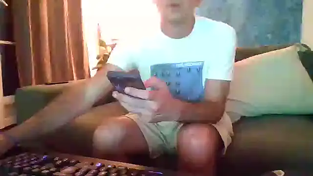 verylargecock online show from 09/19/25, 11:05