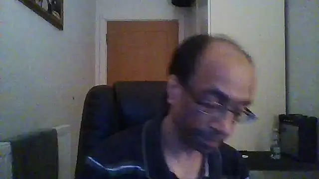 rauncher1 online show from 02/18/25, 09:31