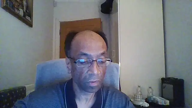 rauncher1 online show from 09/26/25, 11:42