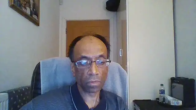 rauncher1 online show from 10/15/25, 09:31