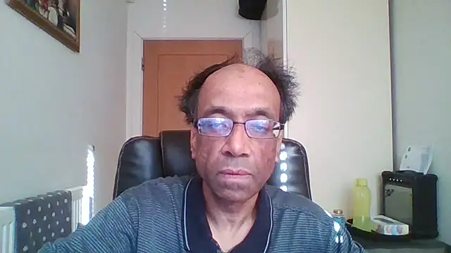 Snapshot of rauncher1 chatting on 11/25/25, 11:10 rauncher1 online show from 11/25/25, 11:10