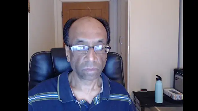 rauncher1 online show from 04/26/26, 07:55