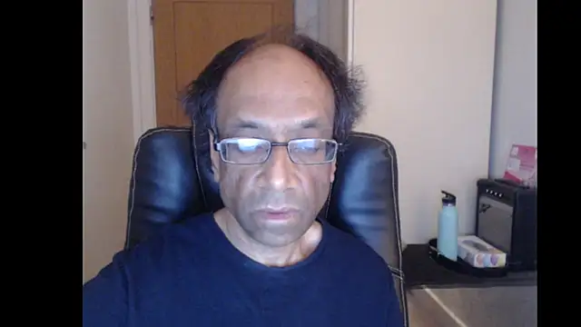 rauncher1 online show from 05/05/26, 08:22