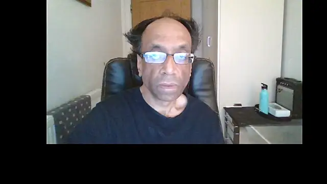 rauncher1 online show from 05/13/26, 08:23