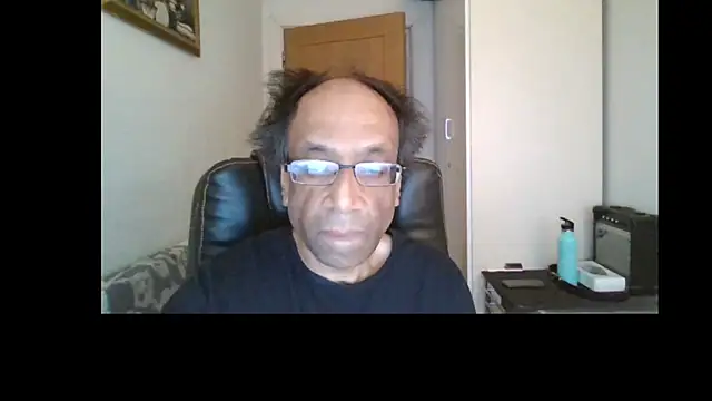 rauncher1 online show from 05/16/26, 08:33