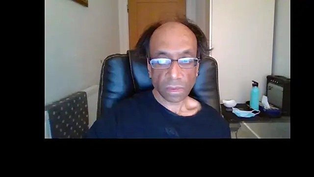 rauncher1 online show from 06/10/26, 08:24