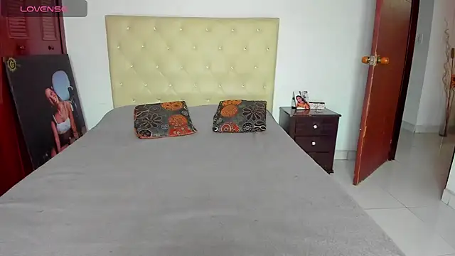 LUISSA  online show from 05/17/26, 02:57