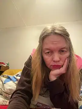 Susanel online show from 12/14/24, 10:07