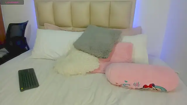 EbonyDream77 online show from 07/28/26, 03:21