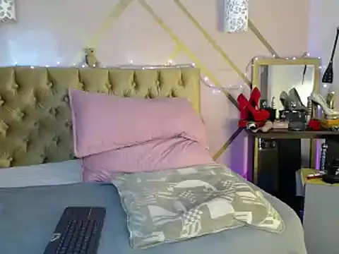 dove mature online show from 01/15/25, 04:54