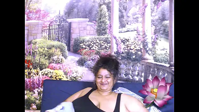 indianstar75 online show from 02/11/25, 03:29