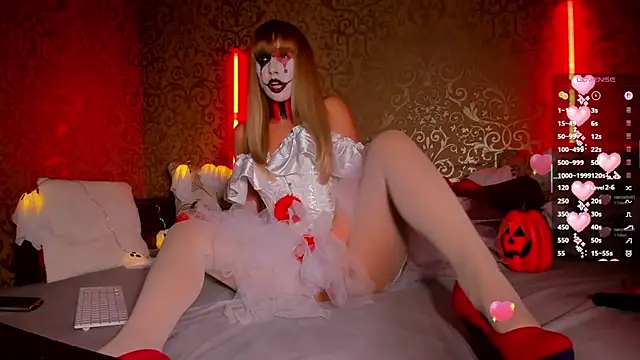 Snapshot of DanaGoddess chatting on 10/15/25, 06:19 DanaGoddess online show from 10/15/25, 06:19