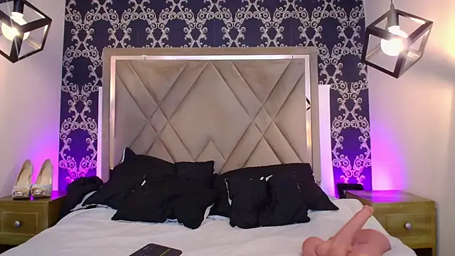CaseyMoon online show from 07/01/26, 12:29